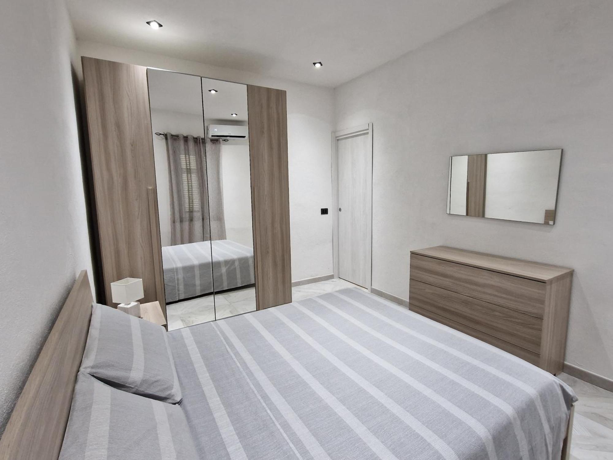La Maddalena Holiday Home ภายนอก รูปภาพ
