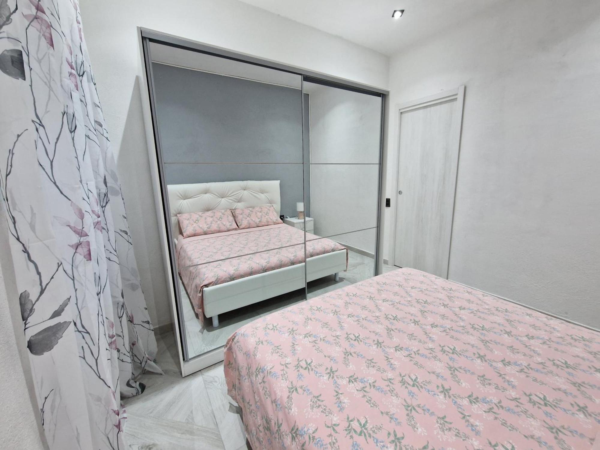 La Maddalena Holiday Home ภายนอก รูปภาพ